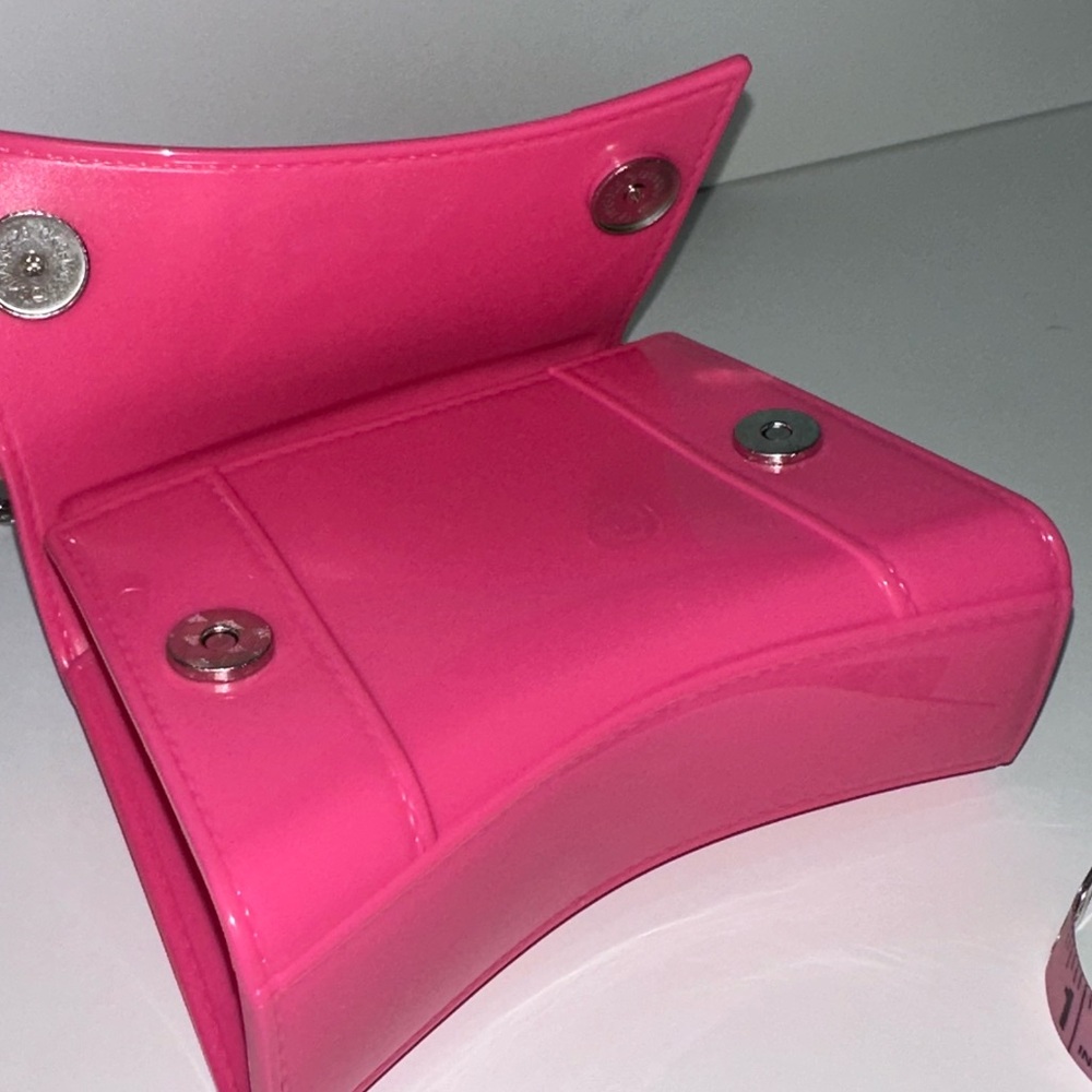 💖 BARBIE Mini Pink Jelly Chain Crossbody Bag Purse - Picture 7 of 9